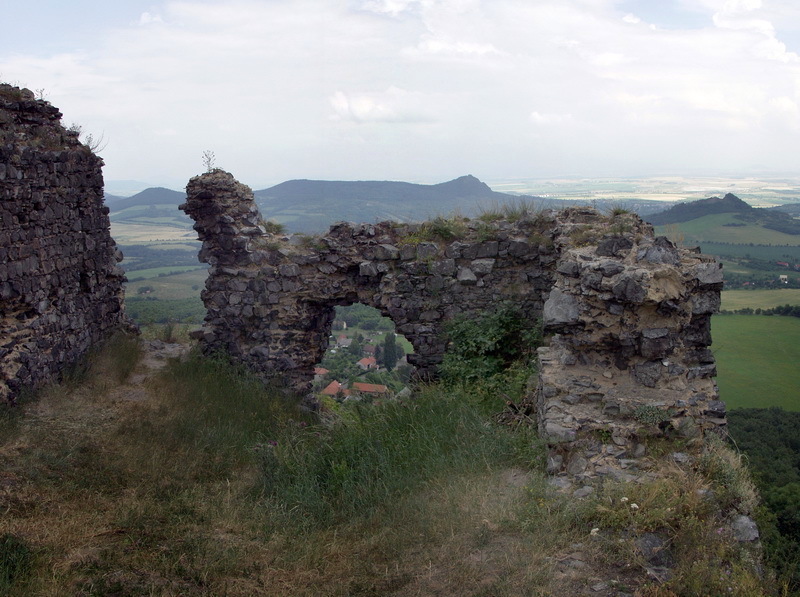 Zřícenina hradu Oltářík